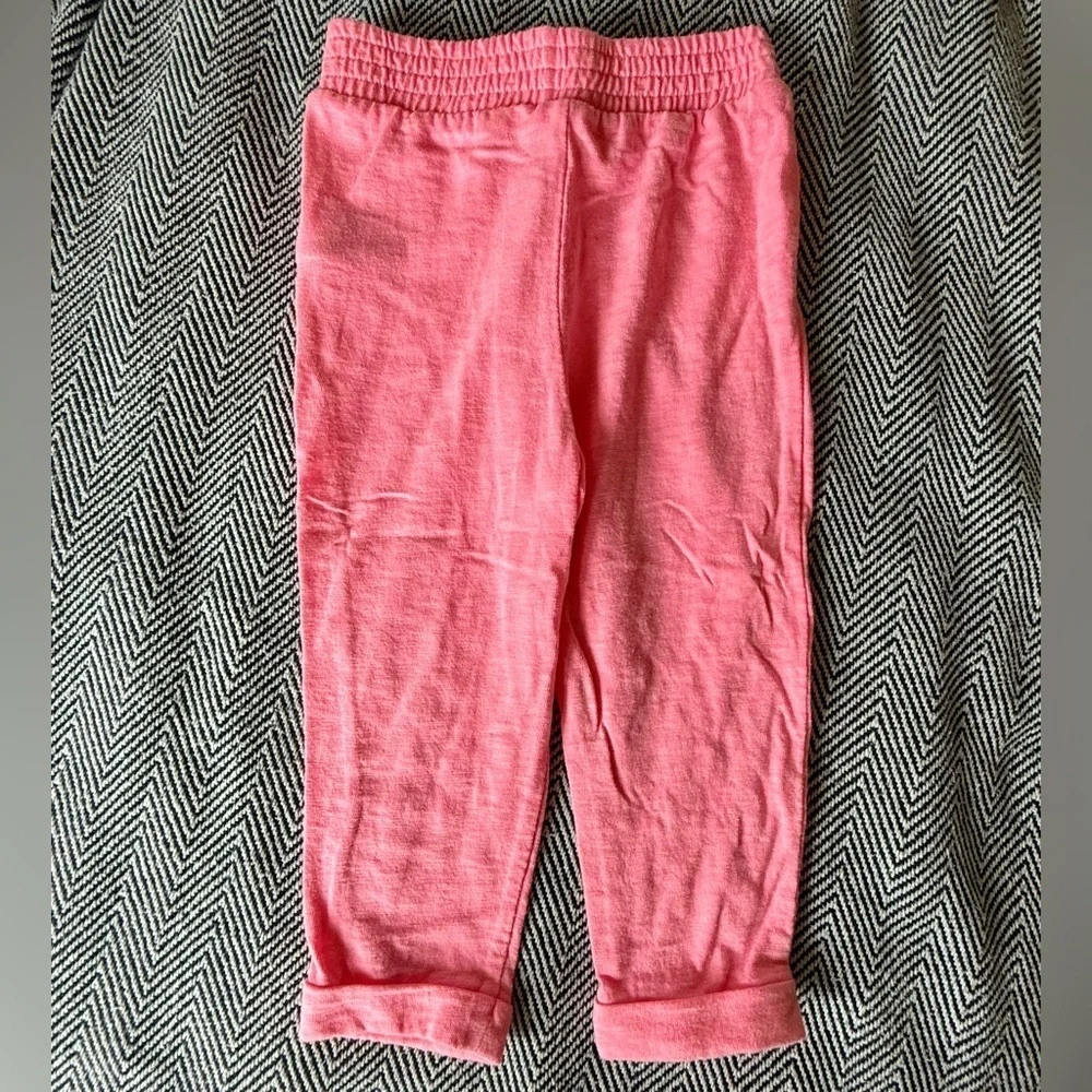 🌸 babyGap Pink Knit Pants – Size 4T